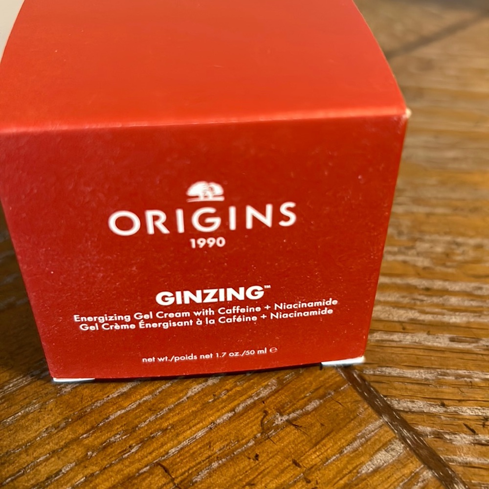 New :ORIGINS
GinZing Energizing Gel Cream, 1.7 oz.